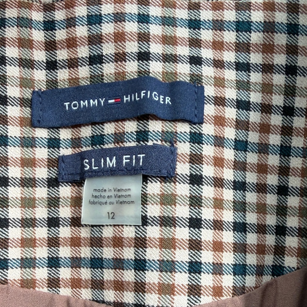 Tommy Hilfiger Women's Tan Checkered Blazer - Picture 3 of 5